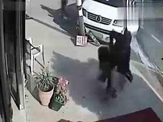 国产车祸现场视频,国产车祸现场触目惊心